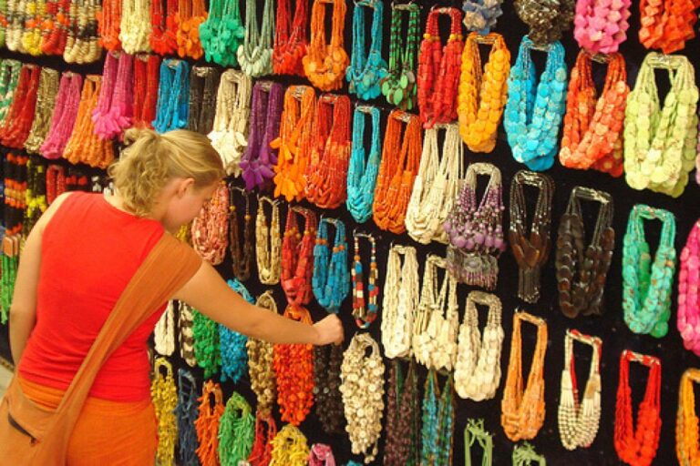 Top Things to Buy in Rajasthan